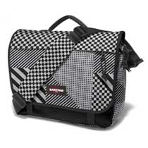 Eastpak Reminder Black Panelstyle